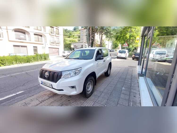 Toyota Land Cruiser 2.5 177CV foto 11